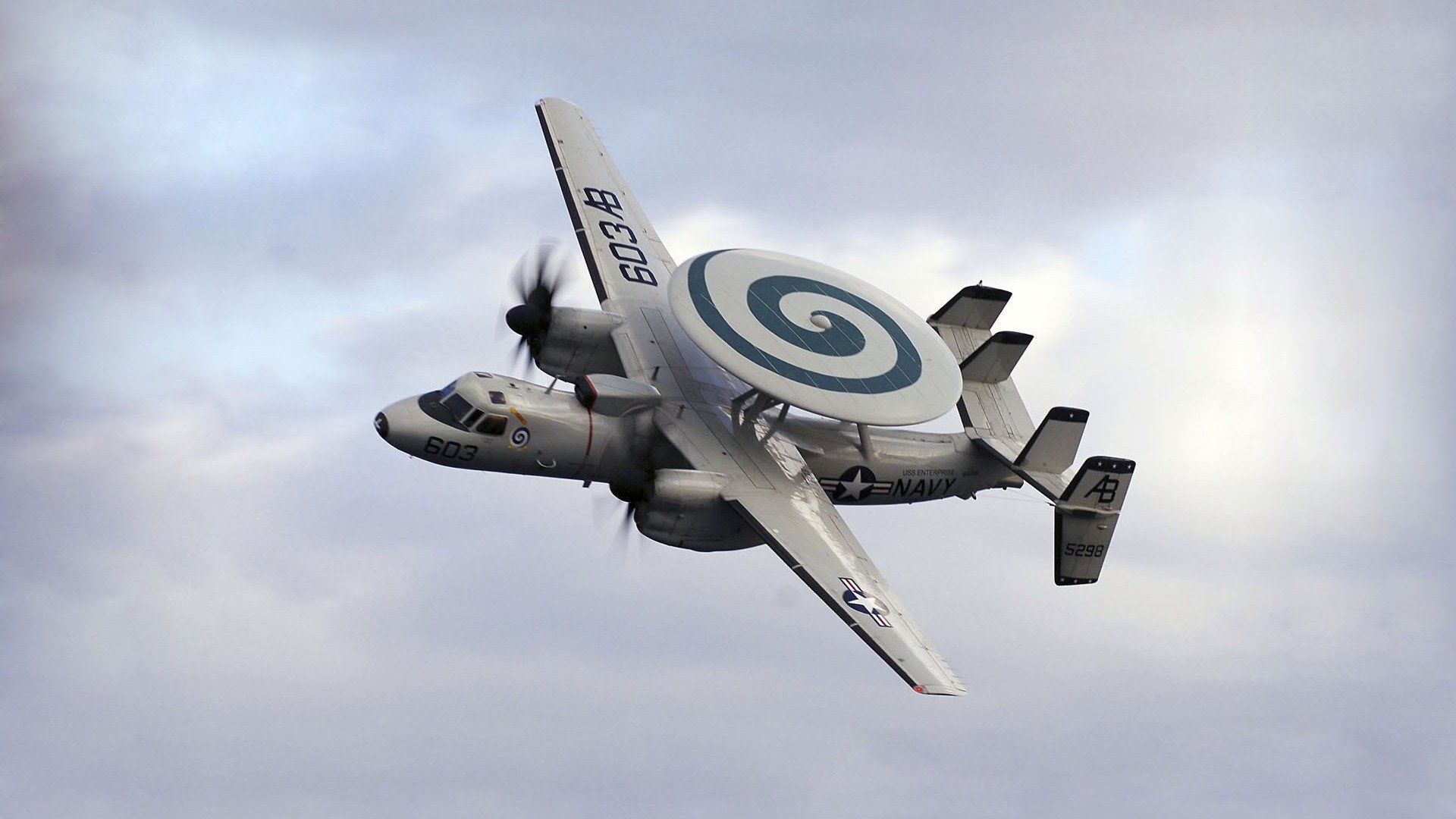 那不勒斯攻防两端均衡,目标更进一步,那不勒斯防守