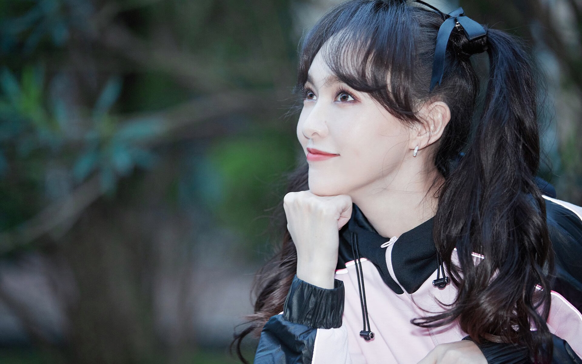 主教练全力调整阵容,期待球队连胜势头延续,主教练意思